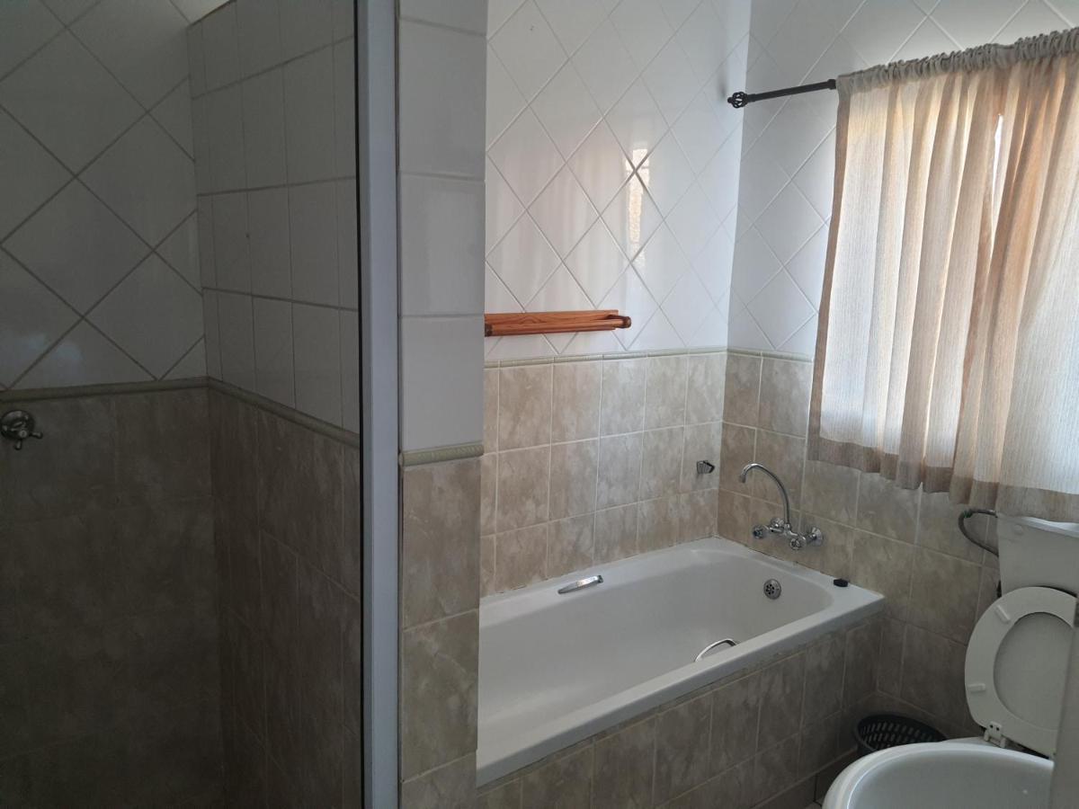 بلومفونتين Aandrus Guesthouse المظهر الخارجي الصورة